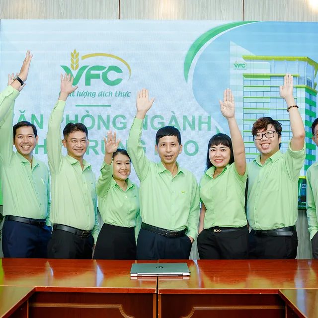 Đội ngũ và hoạt động của PestControl
